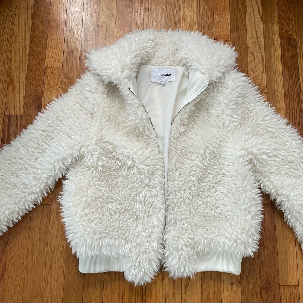 Fashion Nova White Faux Fur Jacket - Picture 2 of 3